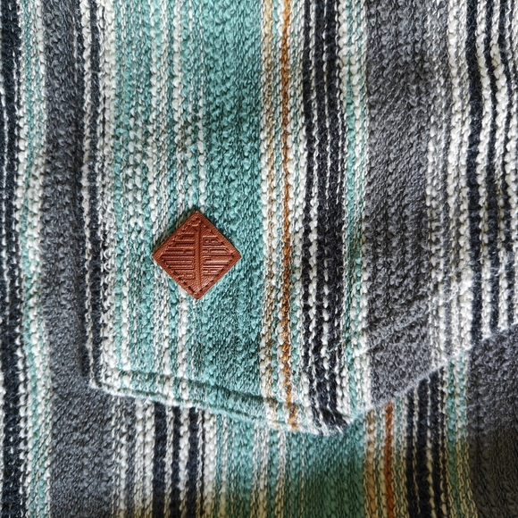BAJA LLAMA - THE GREEN PAAMUL PONCHO - MID-WEIGHT FRENCH TERRY - LARGE - Picture 3 of 5